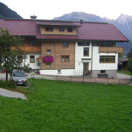 Haus Sonnegg Hotel Finkenberg Kültér fotó