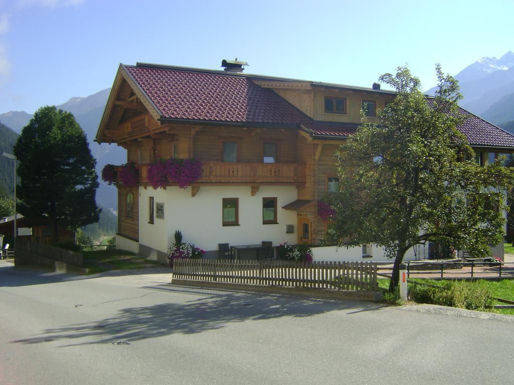 Haus Sonnegg Hotel Finkenberg Kültér fotó